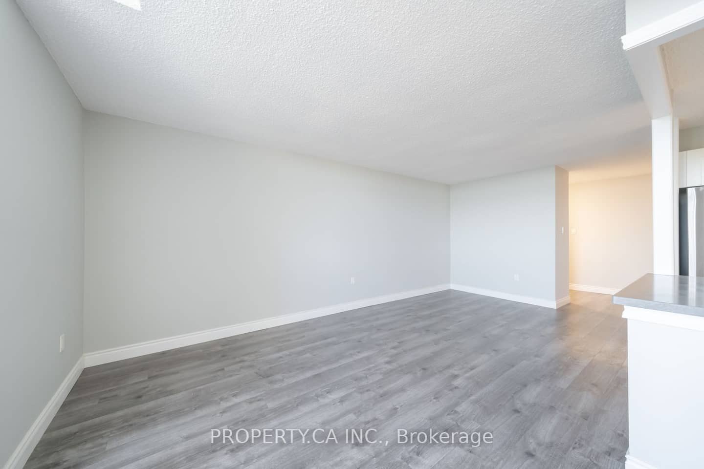355 Rathburn Road E 1204, Mississauga, ON L4Z 1H4