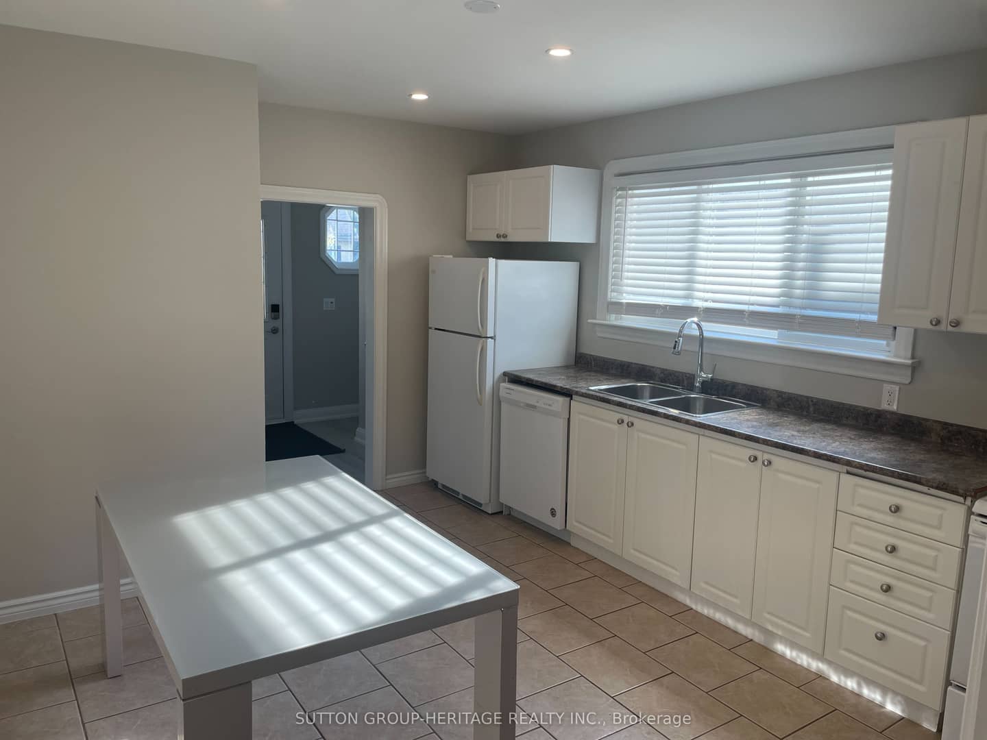 236 Mcnaughton Avenue, Oshawa, ON L1H 3B6