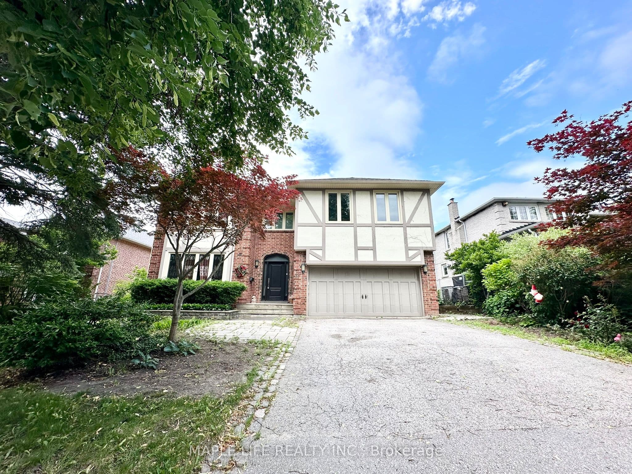 52 Prince Edward Boulevard, Markham, ON L3T 7E9