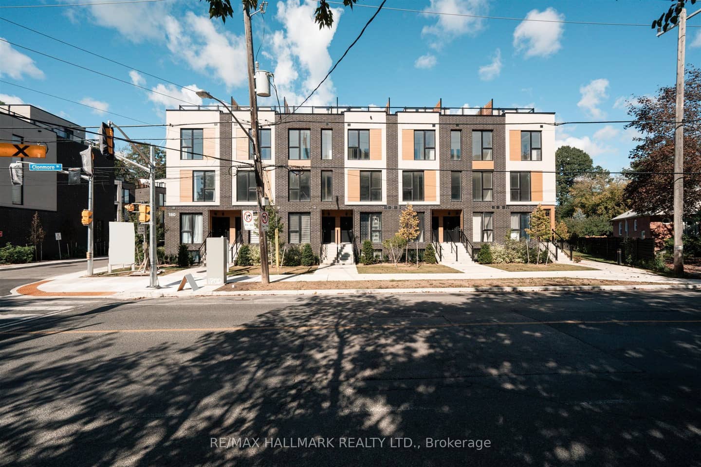 176 Clonmore Avenue 14, Toronto, ON M1N 1Y1