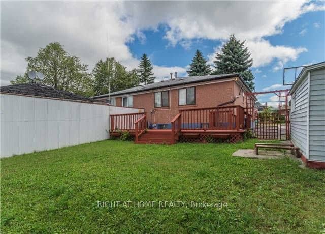 52 Bakerton Drive, Toronto, ON M1J 2T5