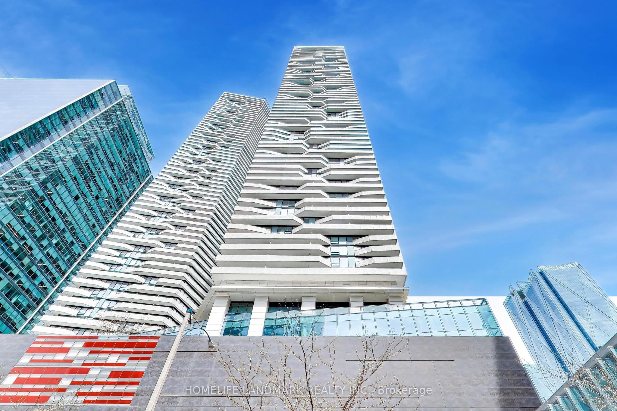 88 Harbour Street 2410, Toronto, ON M5J 0C3