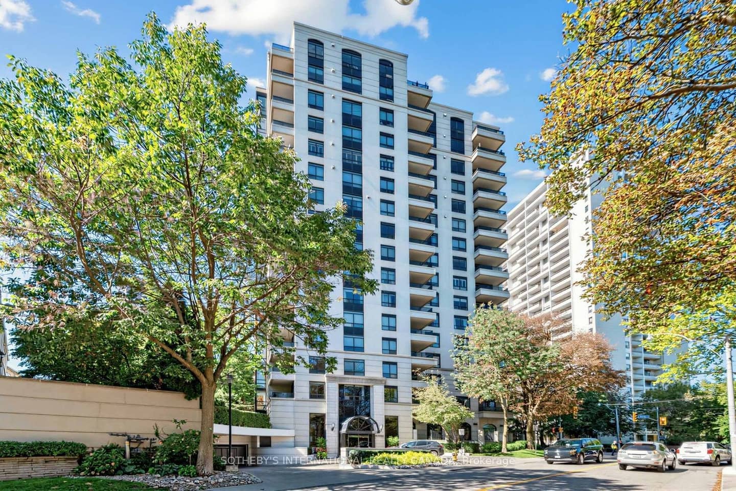 38 Avoca Avenue 704, Toronto, ON M4T 2B9