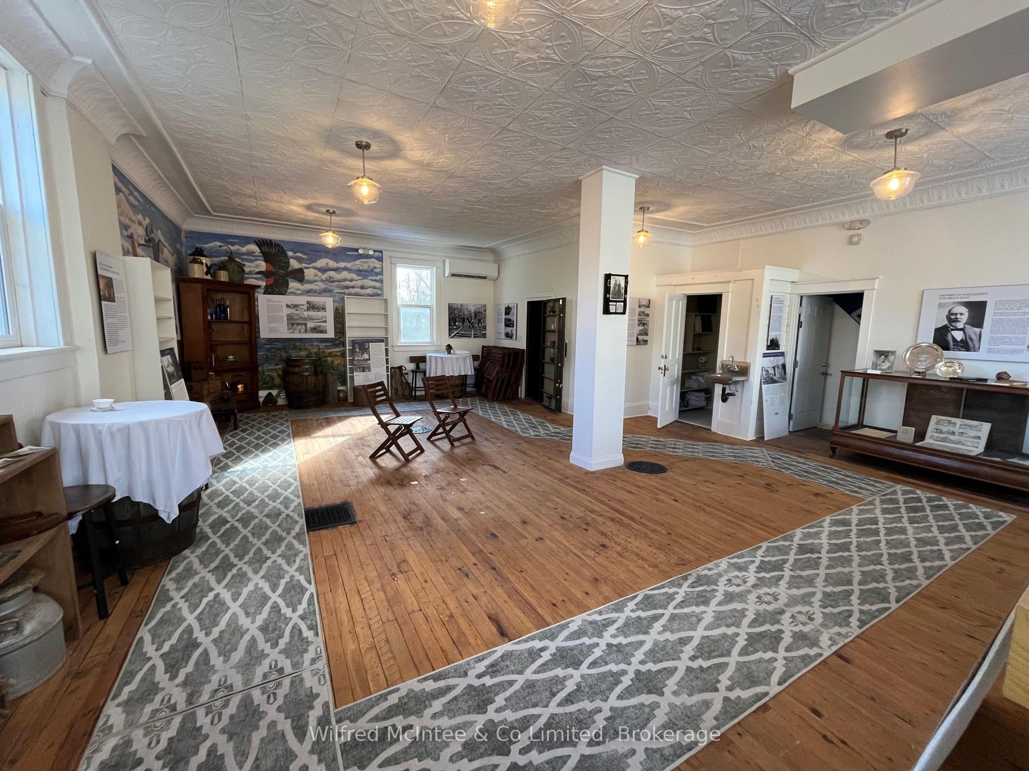 203 Cargill Road, Brockton, ON N0G 1J0