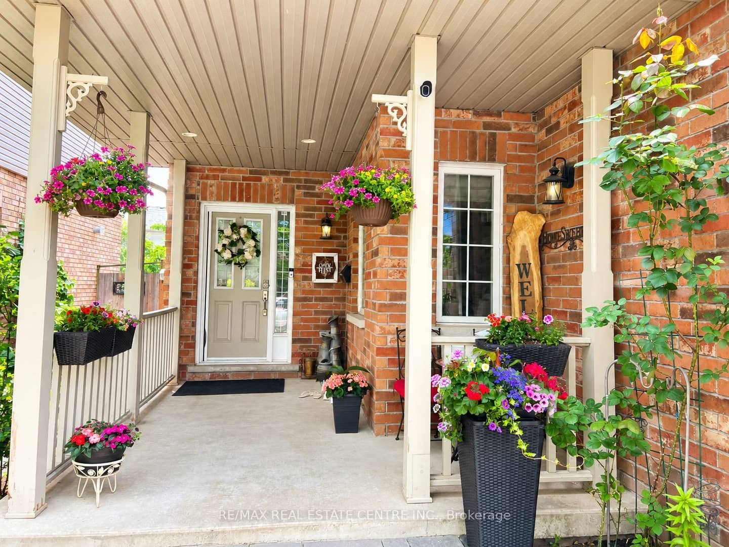 1302 Renfield Drive, Burlington, ON L7M 4Z3