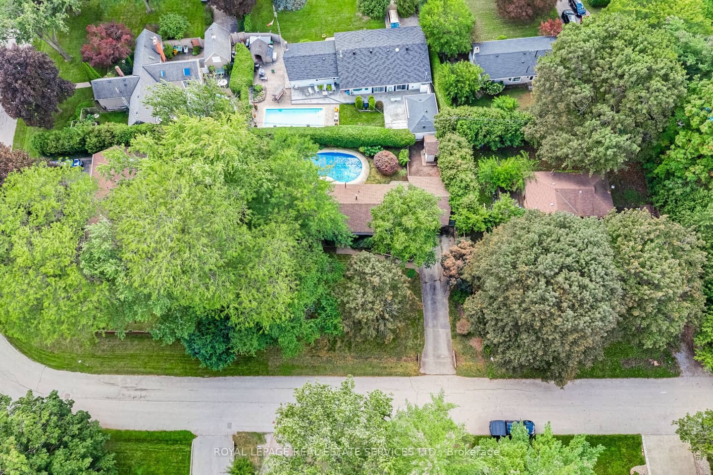 55 Germorda Drive, Oakville, ON L6H 1A9