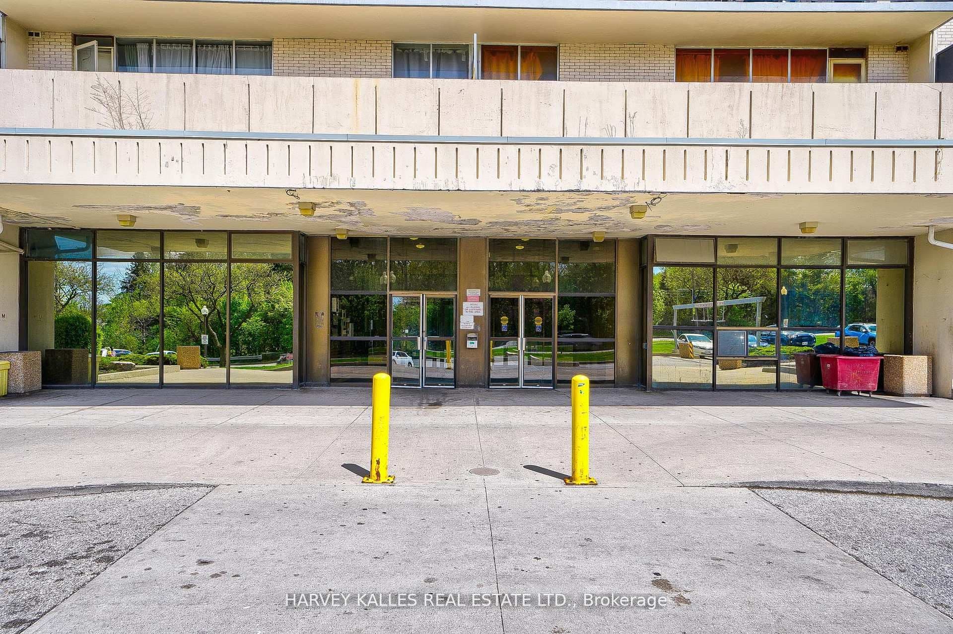 2000 Sheppard Avenue W 501, Toronto, ON M3N 1A2