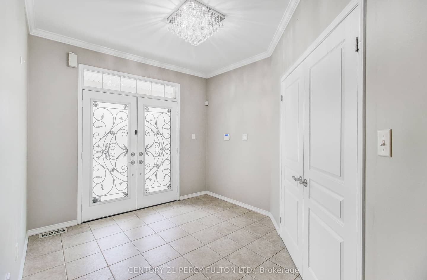 24 Bellhouse Place, Whitby, ON L1M 0G6