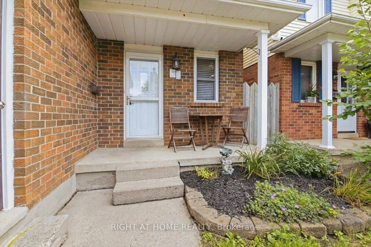 31 Prout Drive, Clarington, ON L1C 4A3