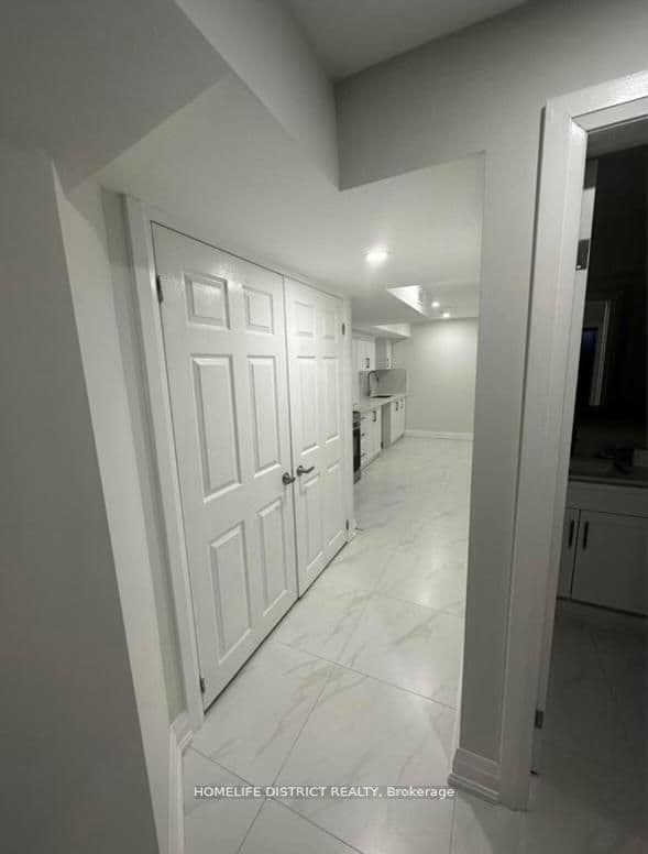 51 Sharpe Crescent, New Tecumseth, ON L0G 1W0