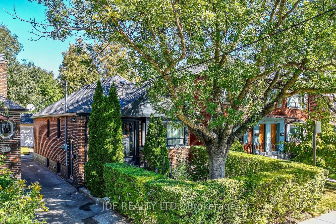 313 Vaughan Road, Toronto, ON M5C 2N5