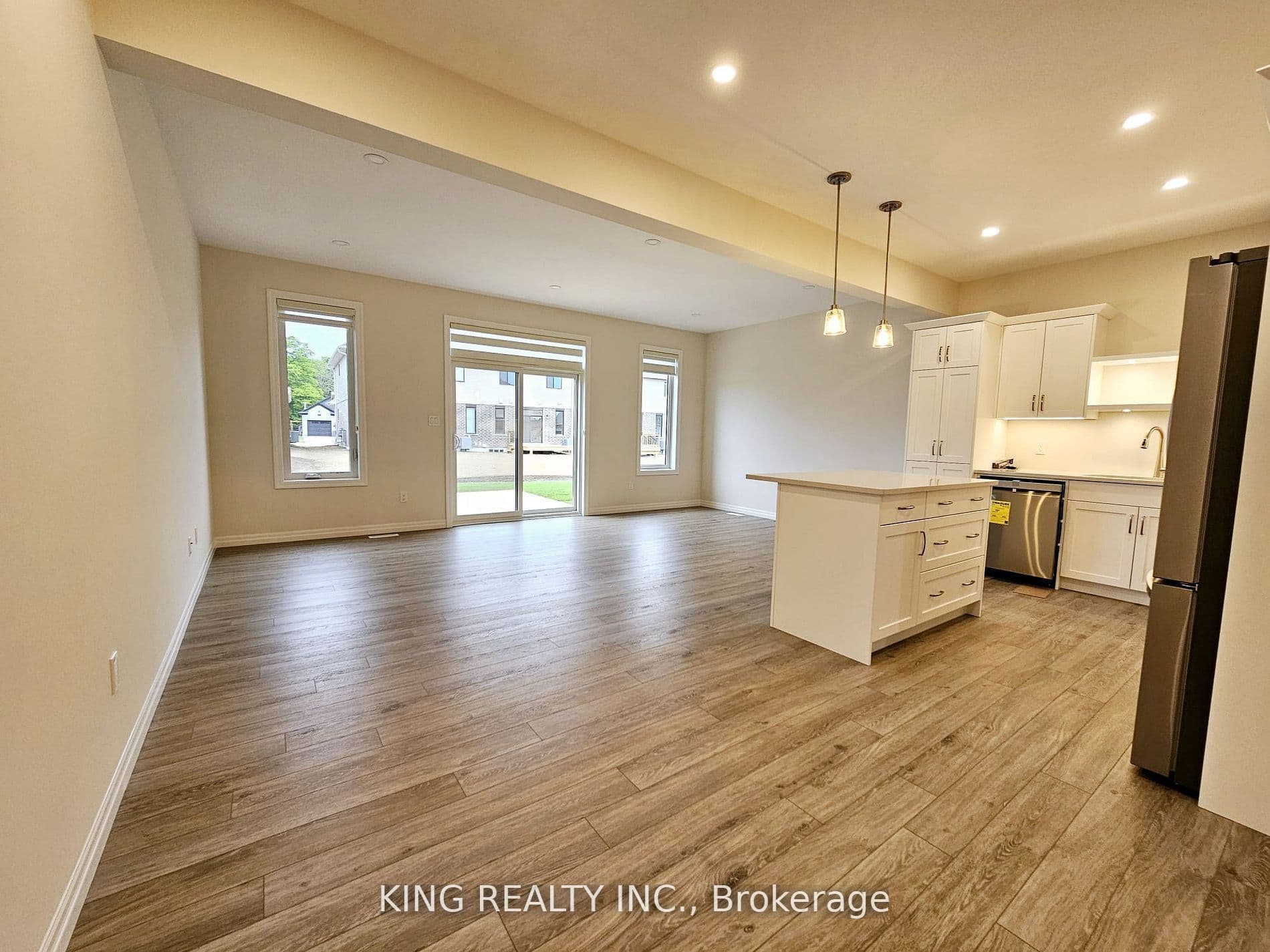 214 Renaissance Drive, St. Thomas, ON N5P 3S6