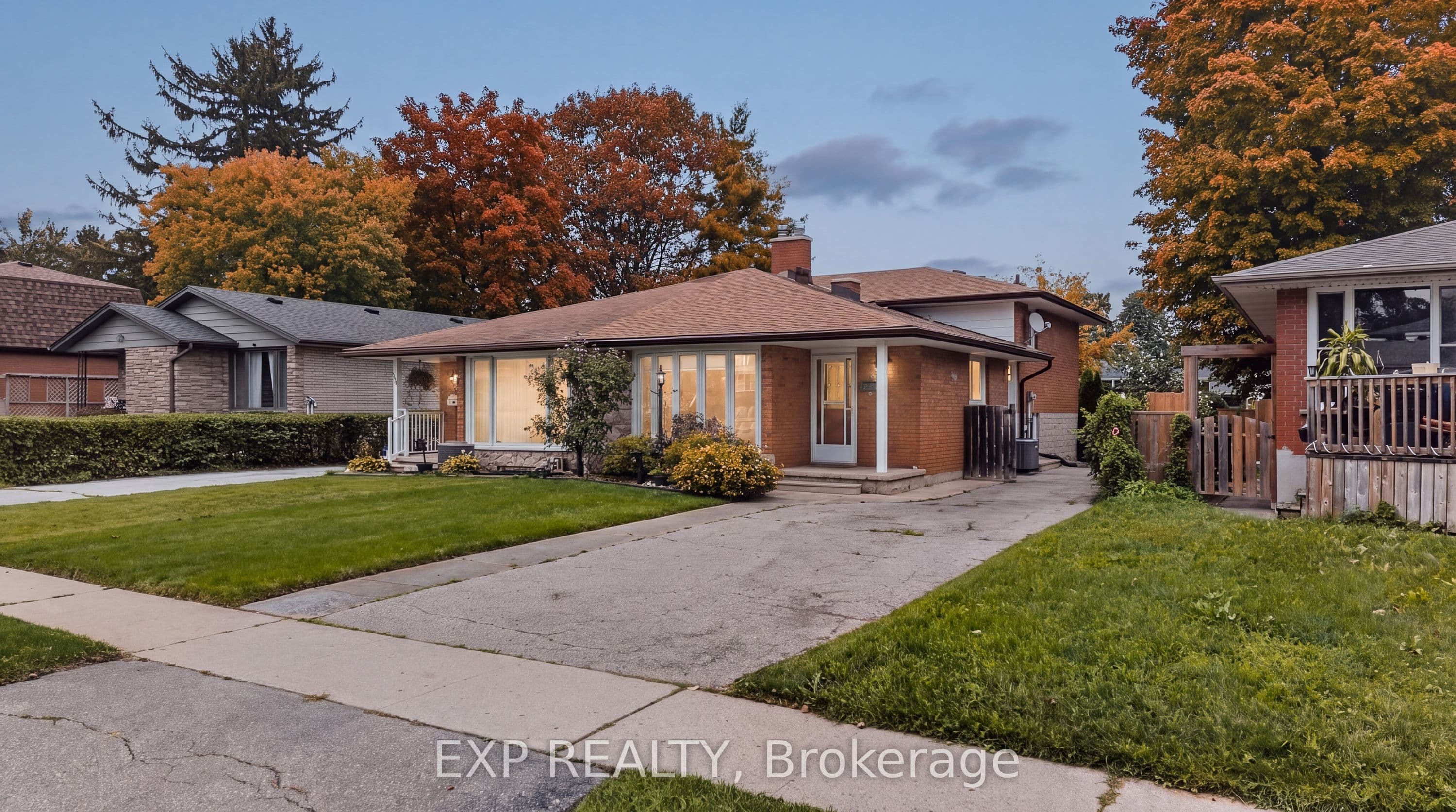1393 Pineview Avenue, Cambridge, ON N3H 4K4