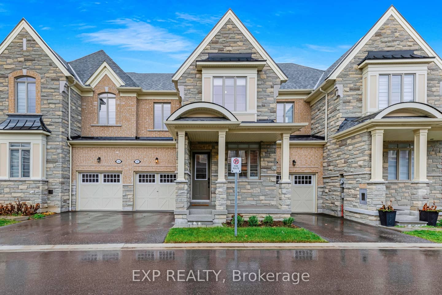 18 Hough Lane, Ajax, ON L1T 0N6