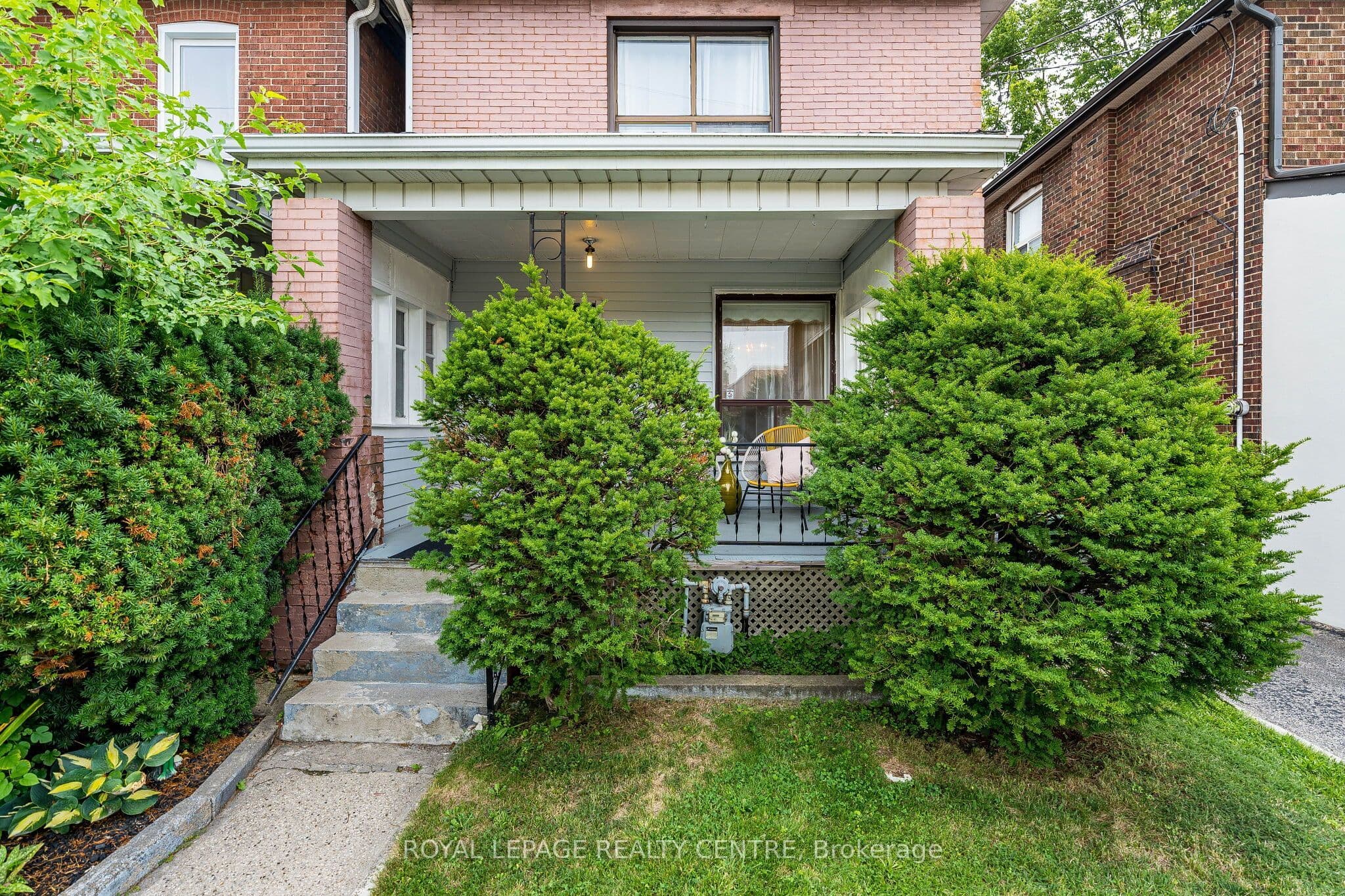115 Priscilla Avenue, Toronto, ON M6S 3W4