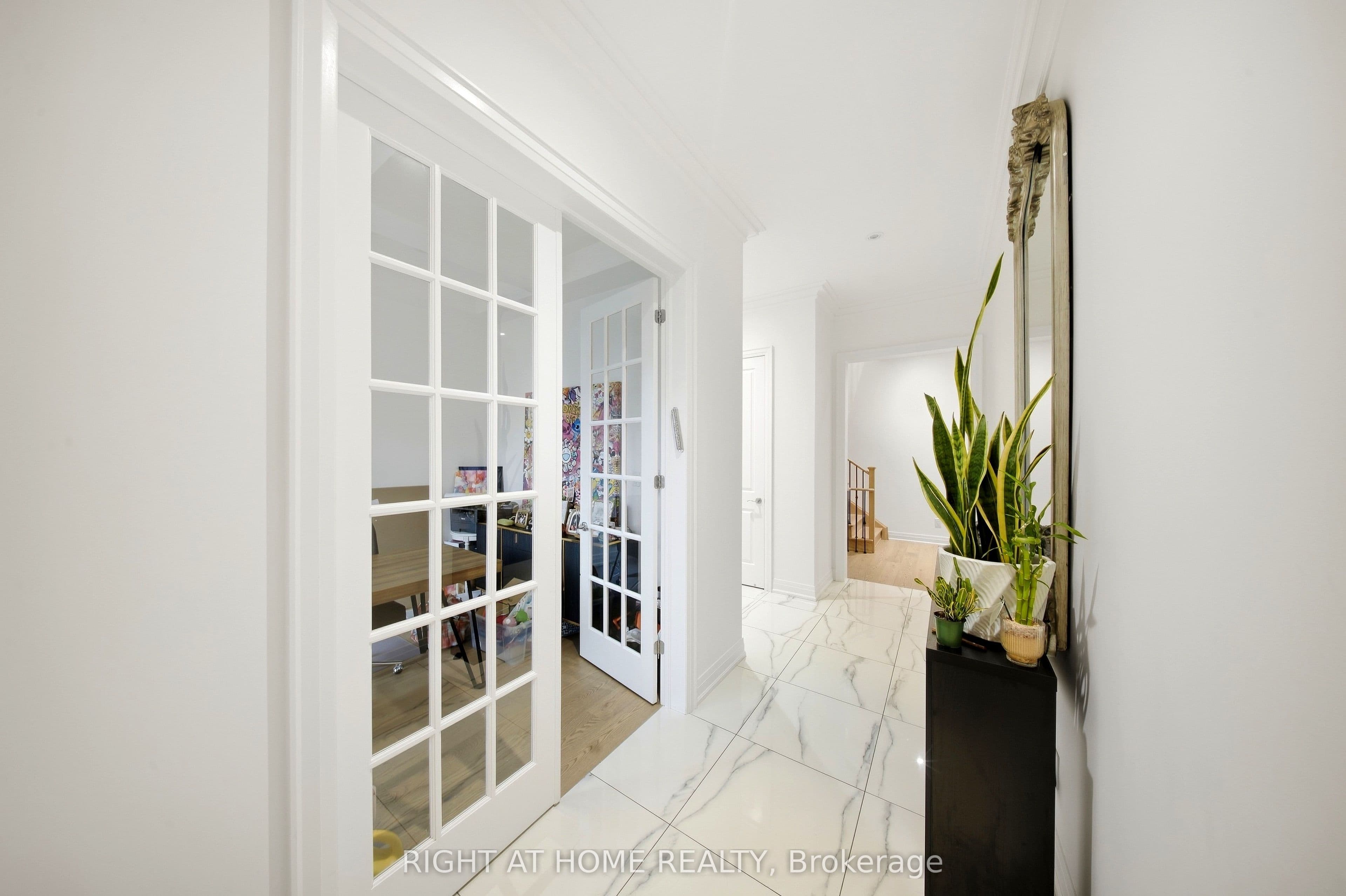 18 Casavant Court, Vaughan, ON L6A 5A5