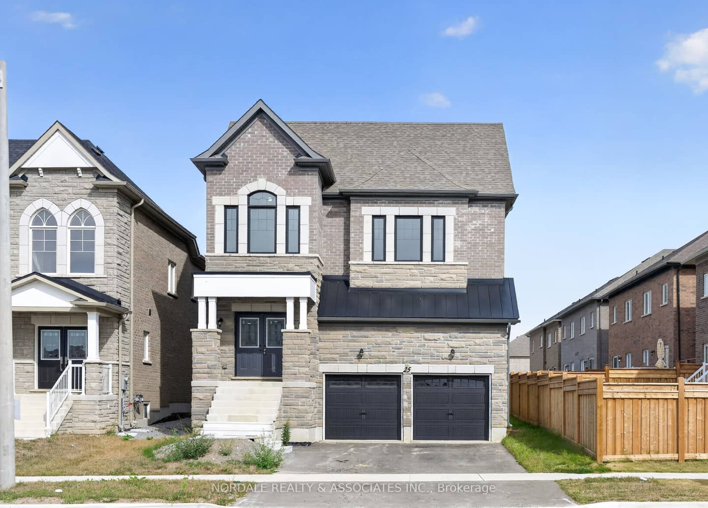 25 Aida Place, Richmond Hill, ON L4E 1N3