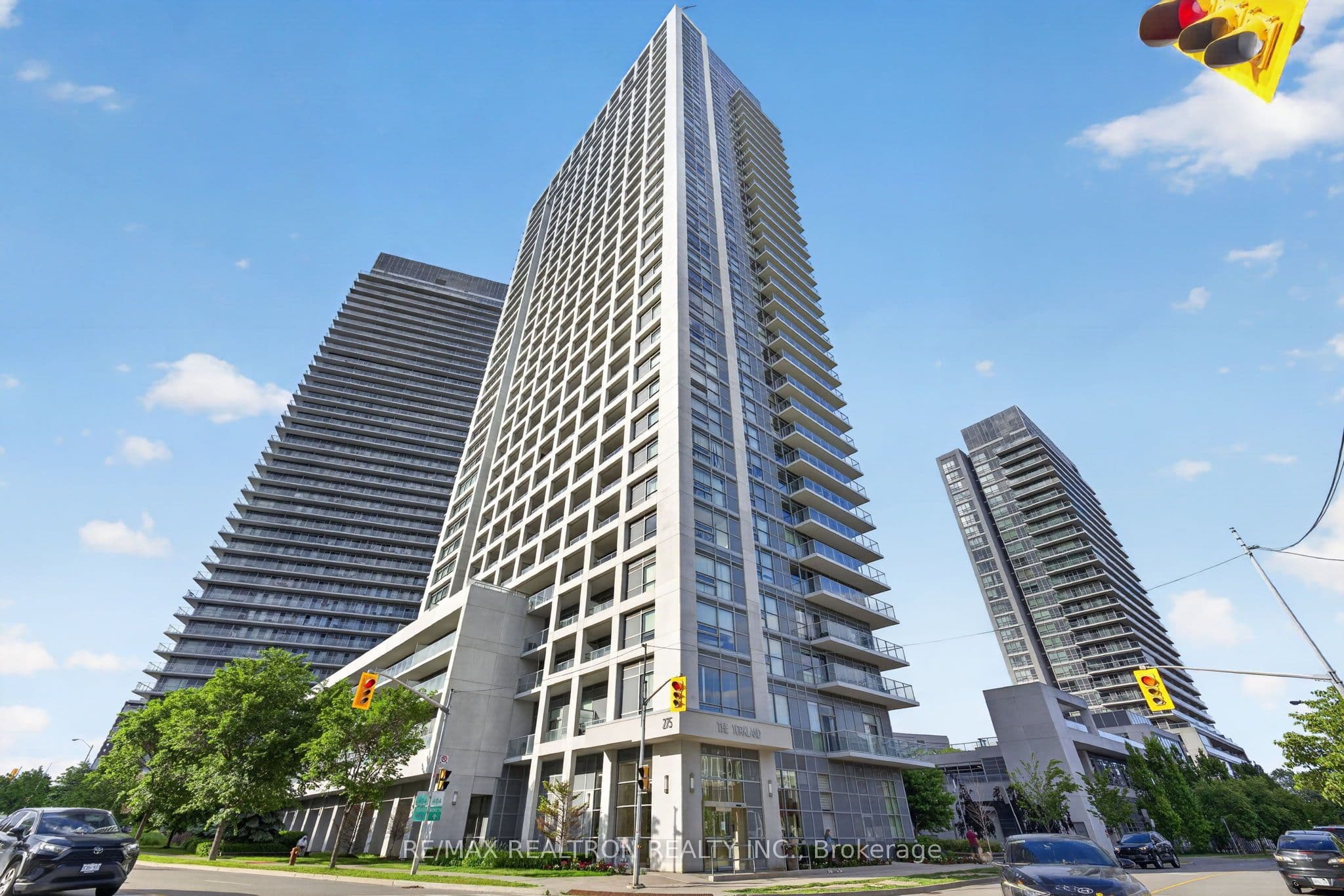 275 Yorkland Road, Toronto, ON M2J 0B3
