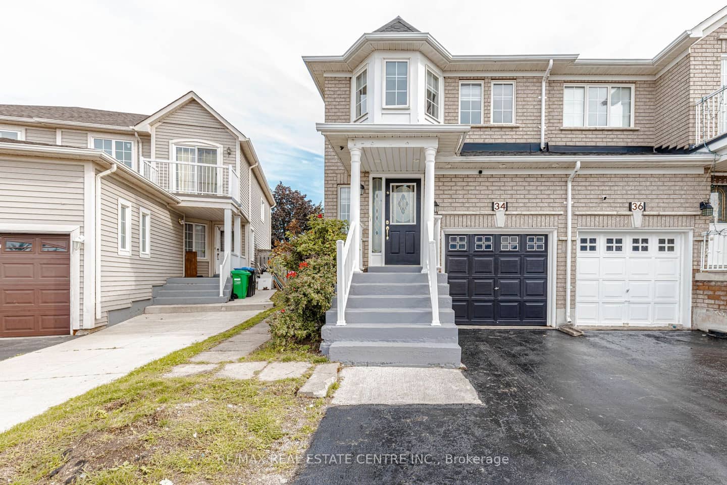34 Weather Vane Lane, Brampton, ON L6X 4R5
