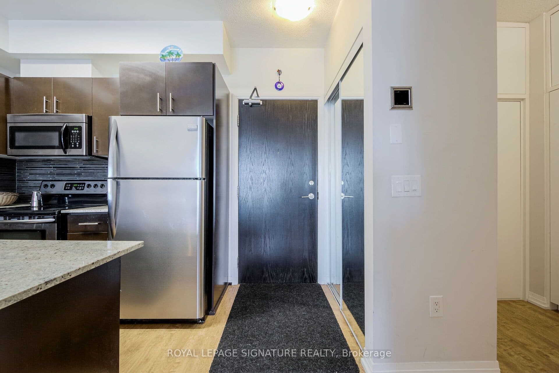 25 Cole Street 1007, Toronto, ON M5A 4M3