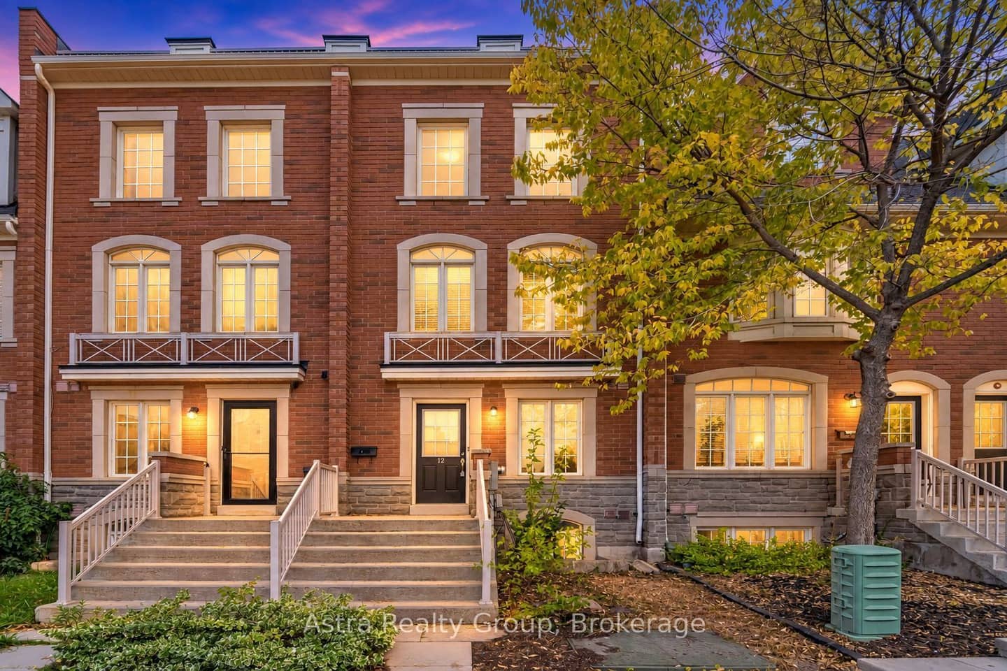 12 Odoardo Di Santo Circle, Toronto, ON M3L 0E7