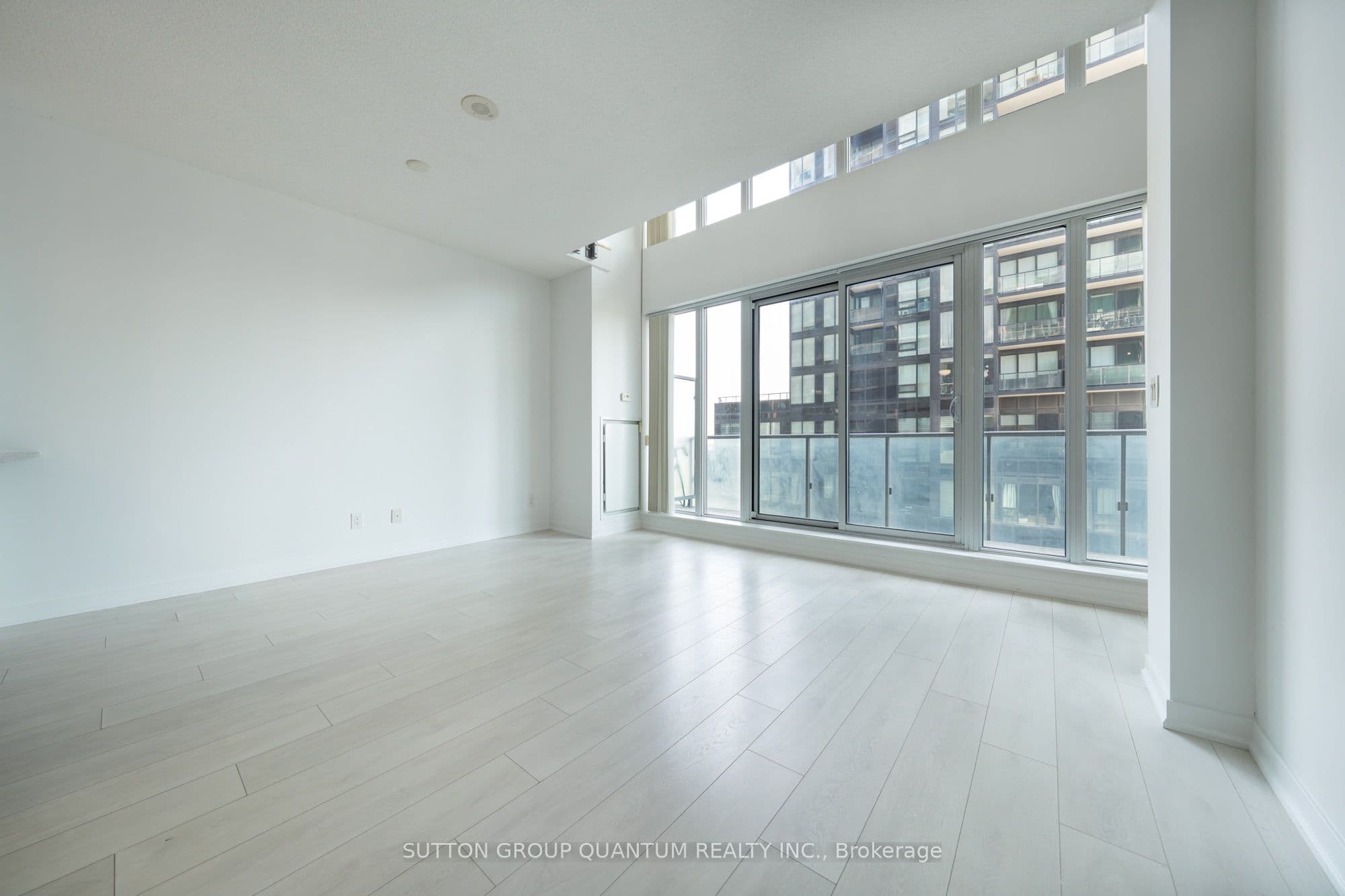 150 East Liberty Street 1012, Toronto, ON M6K 3R5