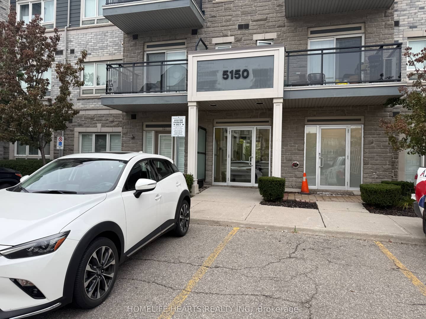 5150 Winston Churchill Boulevard 207, Mississauga, ON L5M 0P1
