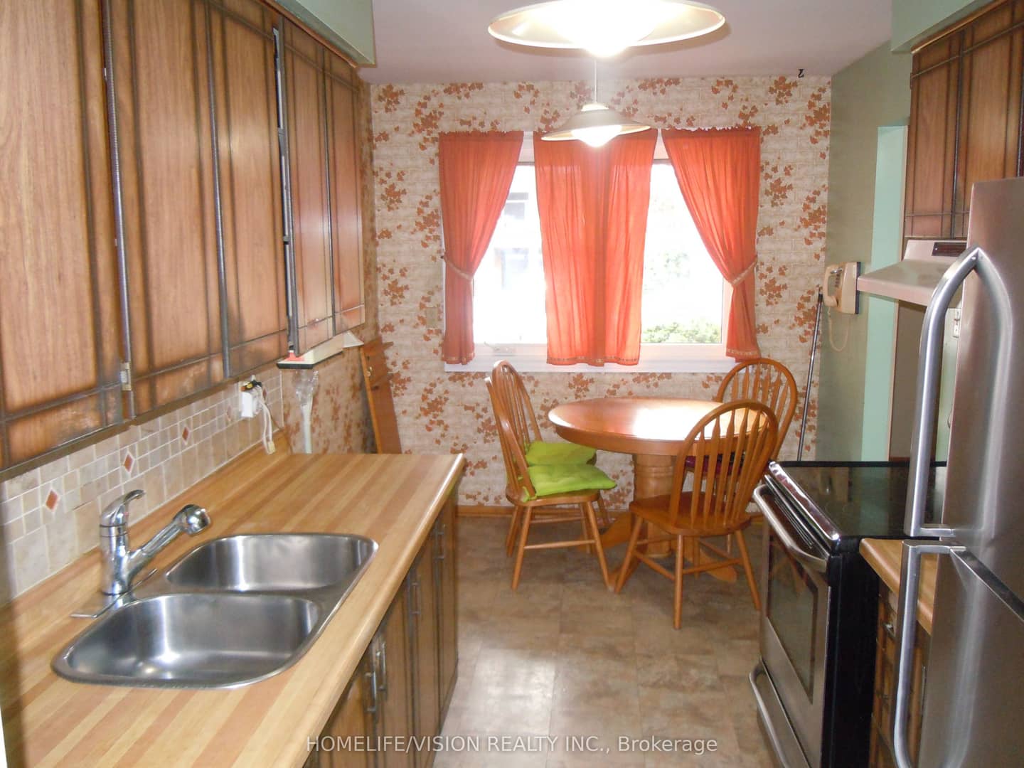 76 Crayford Drive, Toronto, ON M1W 3B6
