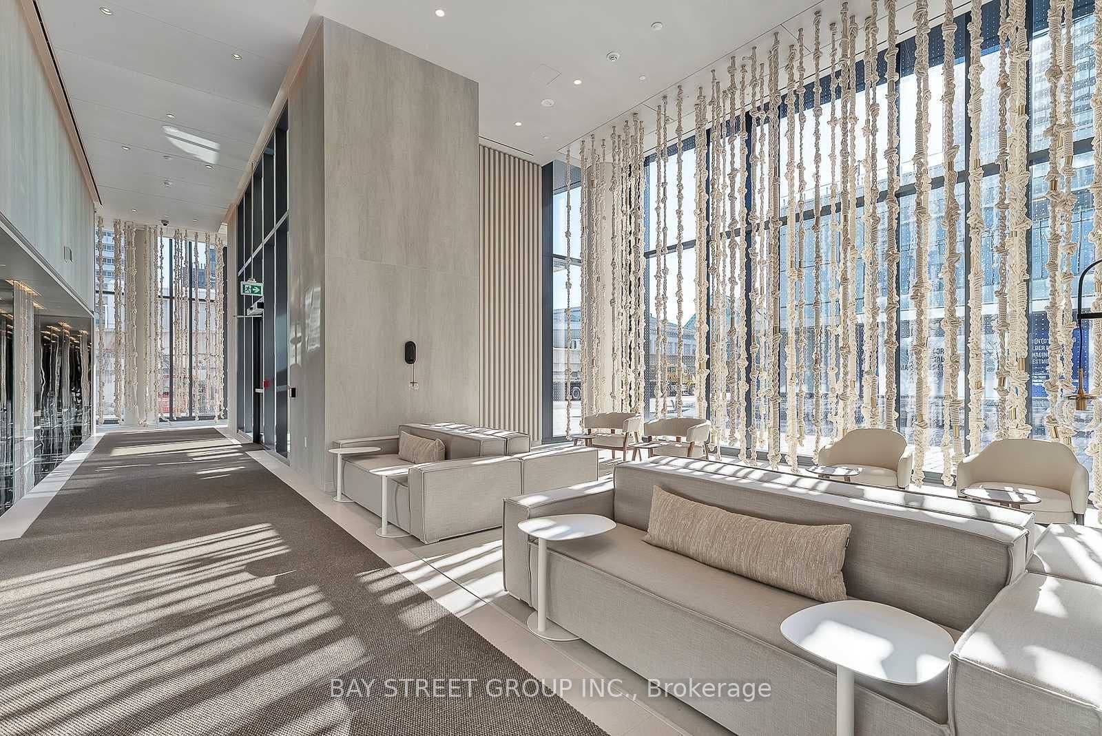 138 Downes Street 4302, Toronto, ON M5E 0E4