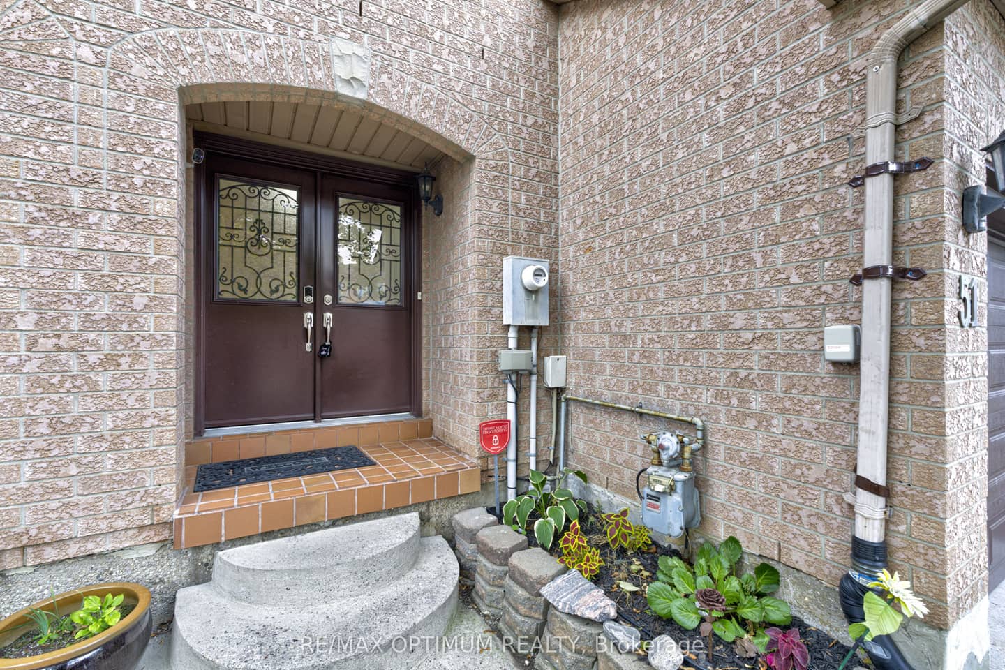 51 Goldenlight Circle, Brampton, ON L6X 4N6
