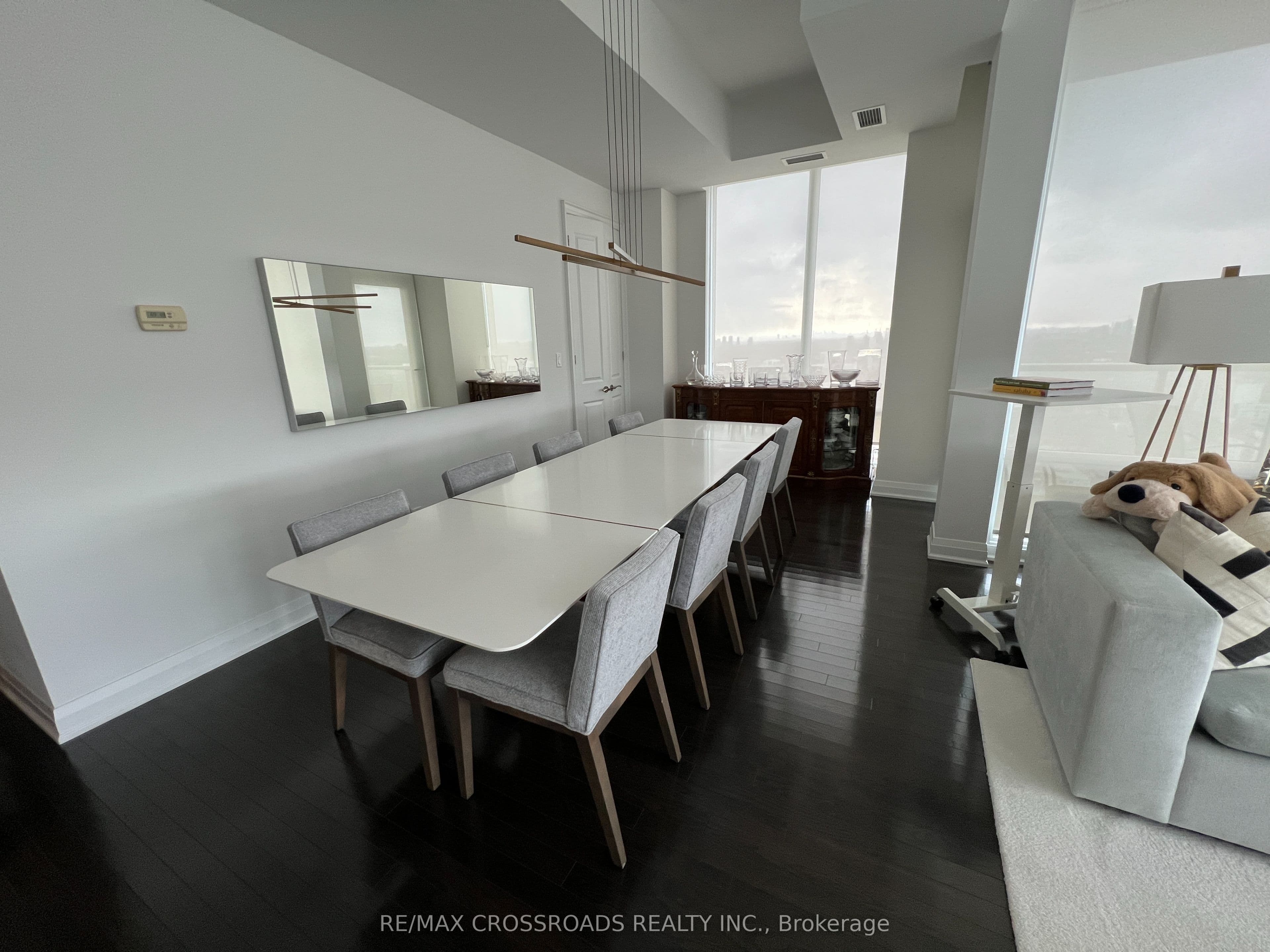 1 Bedford Road 3003, Toronto, ON M5R 2B5