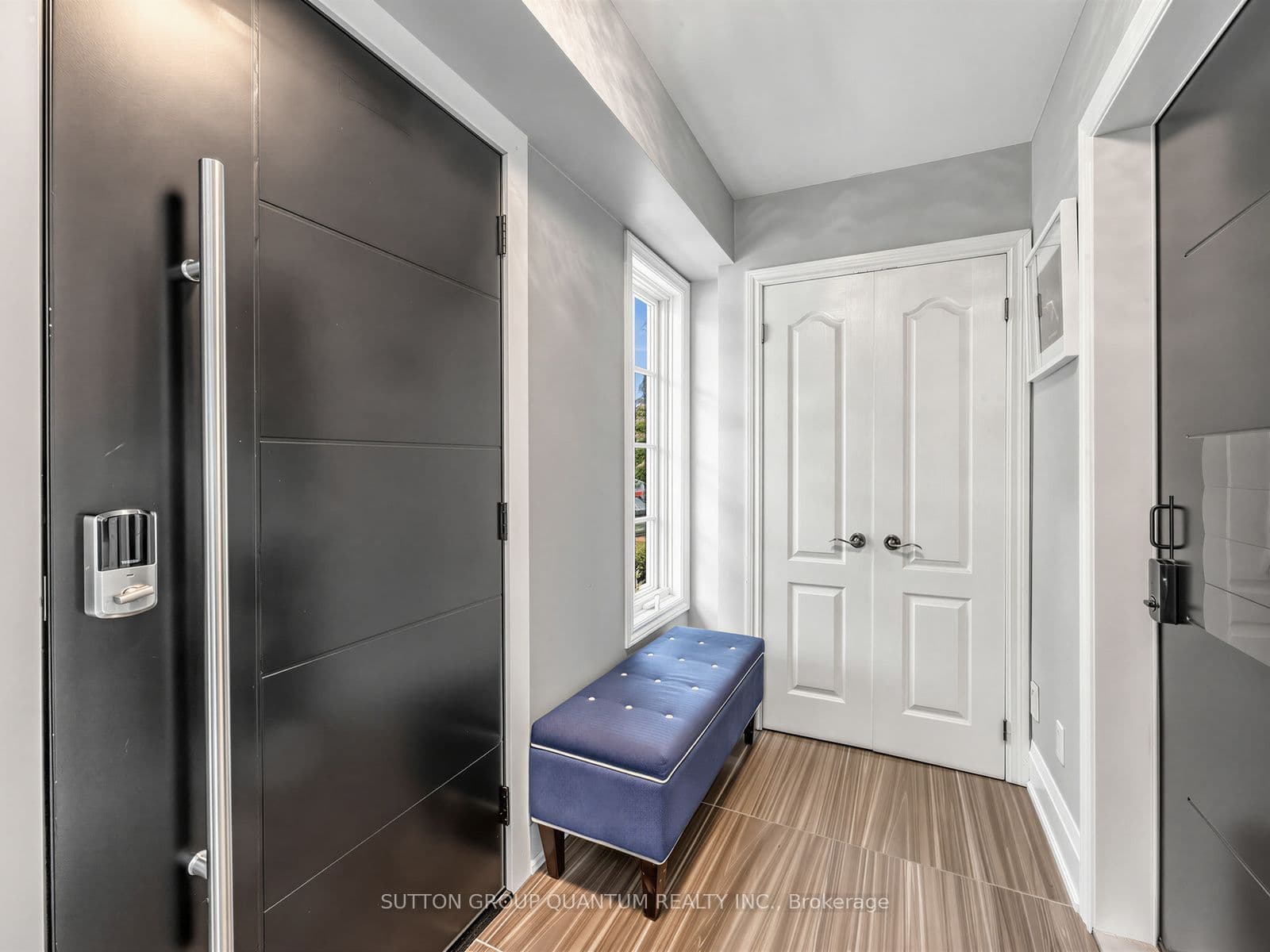 236 Randall Street, Oakville, ON L6J 1P7