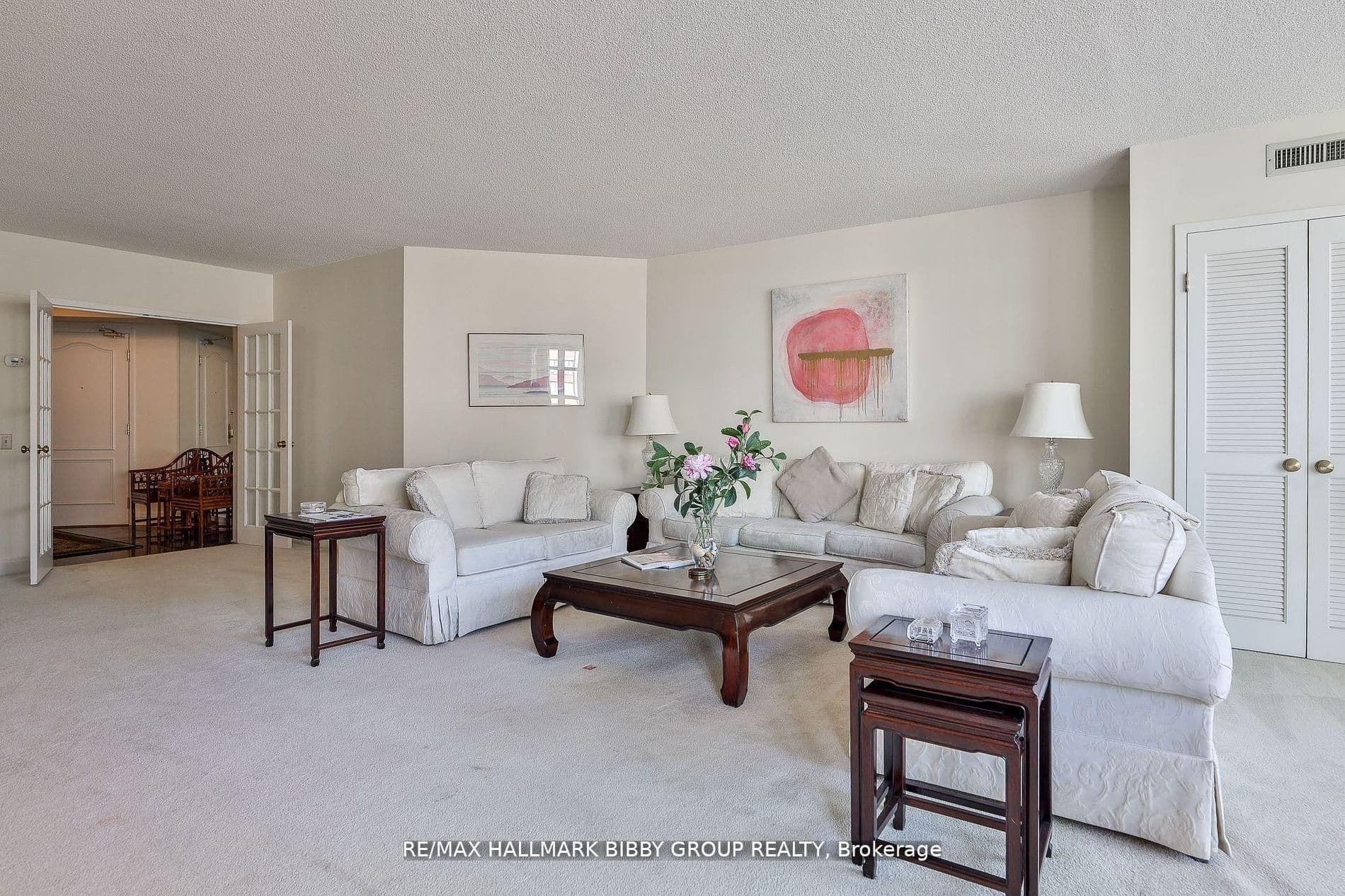 159 Frederick Street 601, Toronto, ON M5A 4P1