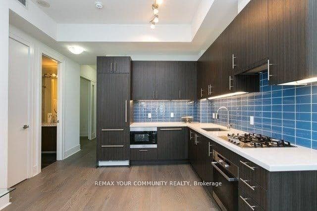 29 Queens Quay E 918, Toronto, ON M5E 0A4