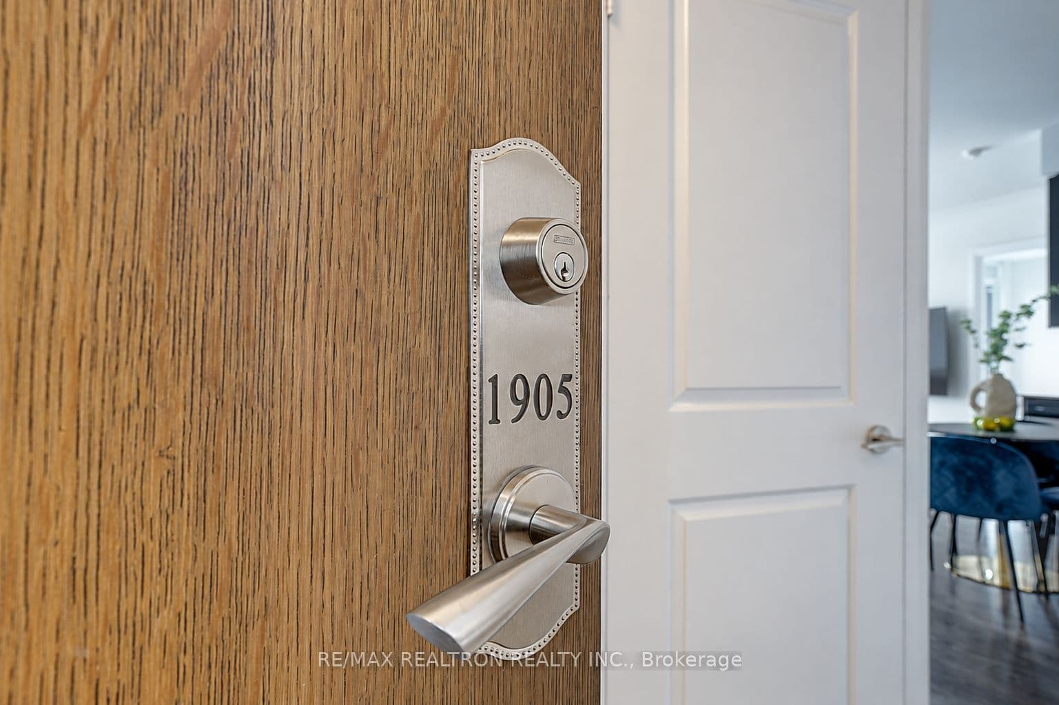 9560 Markham Road 1905, Markham, ON L6E 0N6
