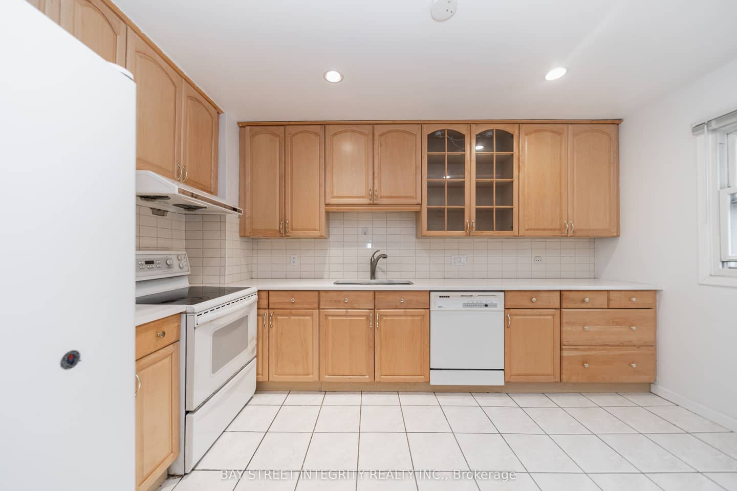 6 Sandy Haven Drive, Toronto, ON M1W 3H9