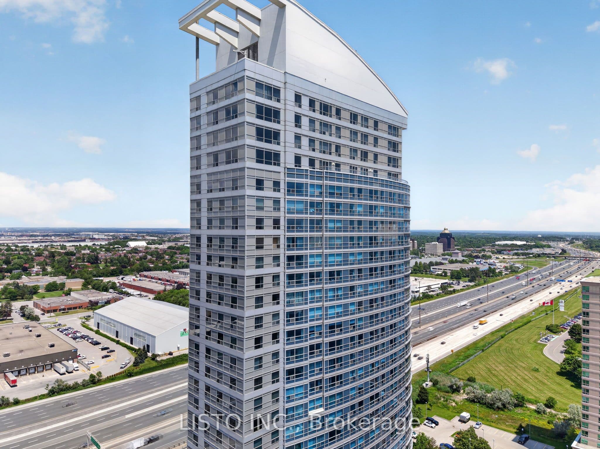 38 Lee Centre Drive 3515, Toronto, ON M1H 3J7