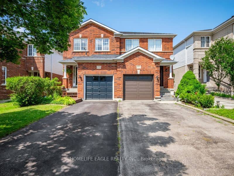 479 Heddle Crescent, Newmarket, ON L3X 2J4
