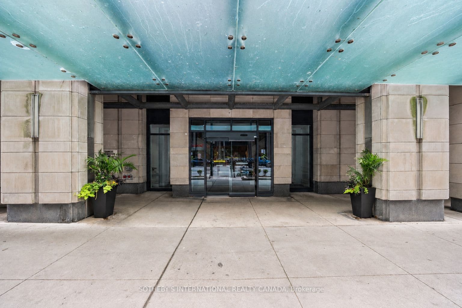 955 Bay Street 3807, Toronto, ON M5S 0C6