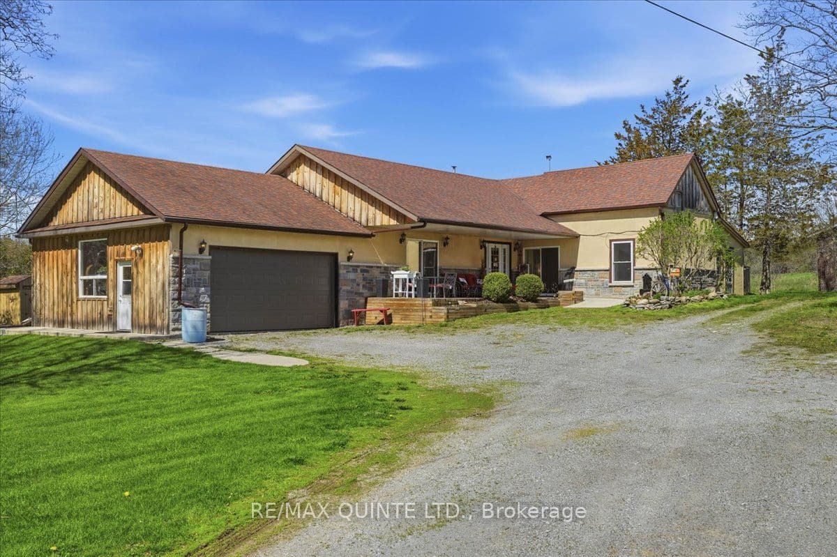 1686 County Road 13, Prince Edward County, ON K0K 2P0