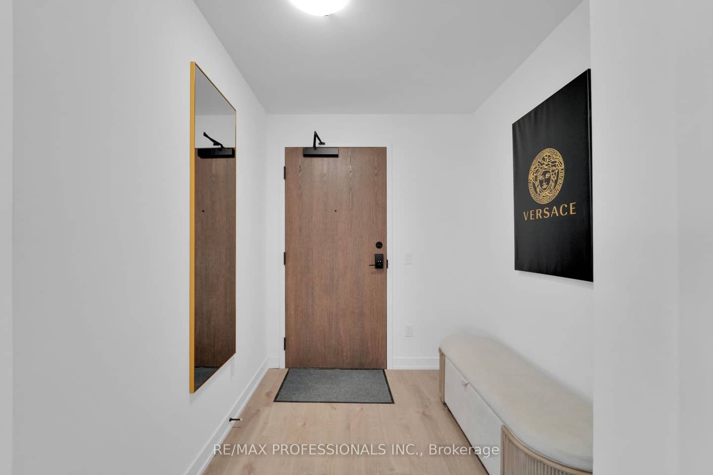 1035 Southdown Road 1402, Mississauga, ON L5J 0A2