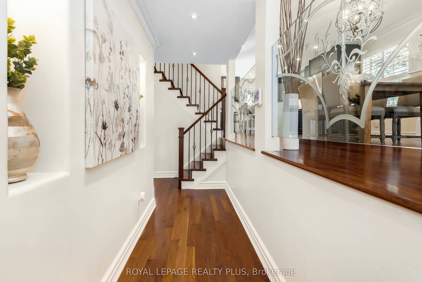 2985 Dancer Court, Mississauga, ON L5L 1Y5