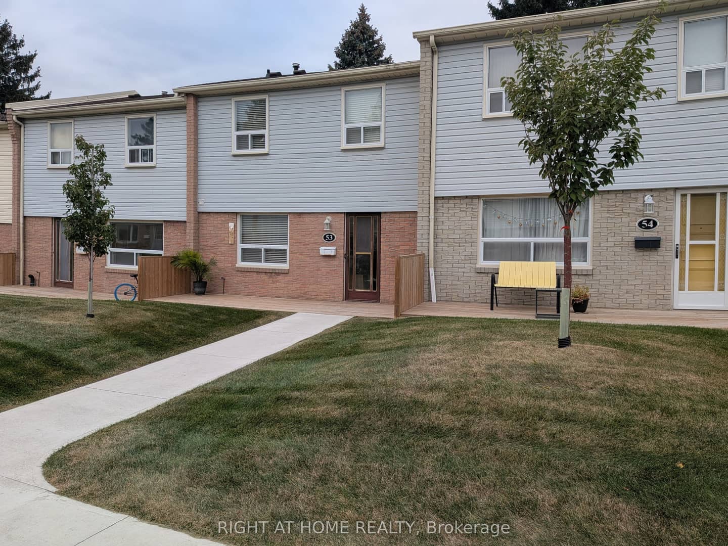 1055 Shawnmarr Road 53, Mississauga, ON L5H 3V2