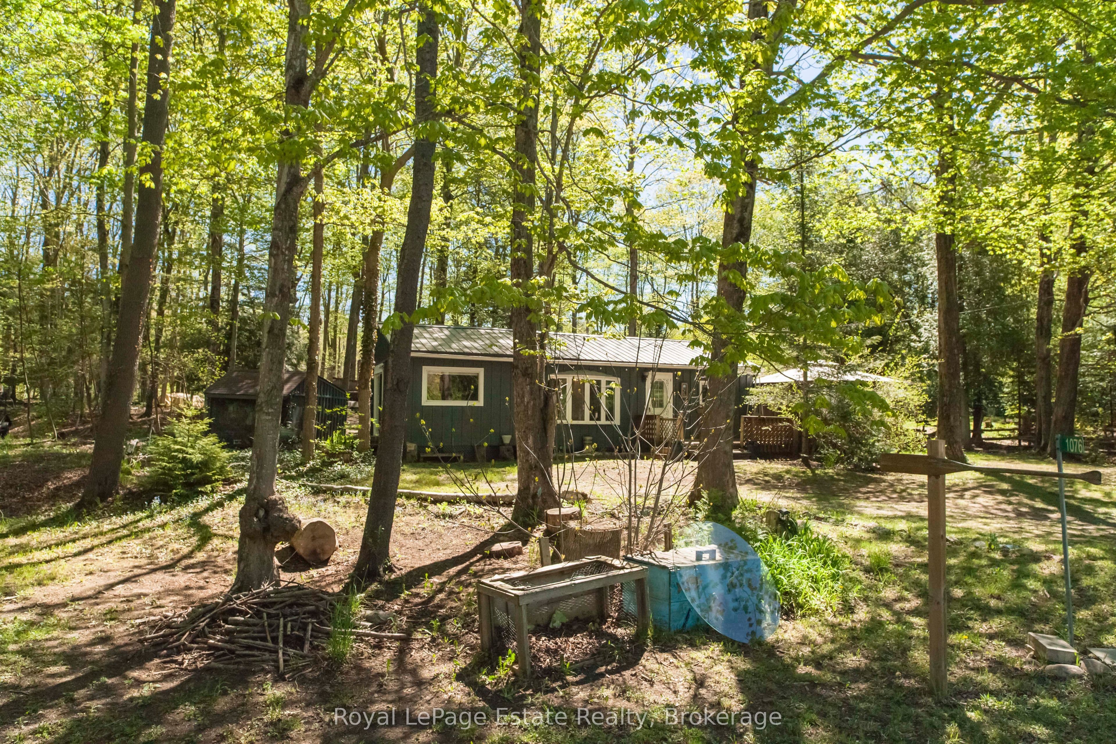 1076 FRENCH BAY Road, Native Leased Lands, ON N0H 2G0