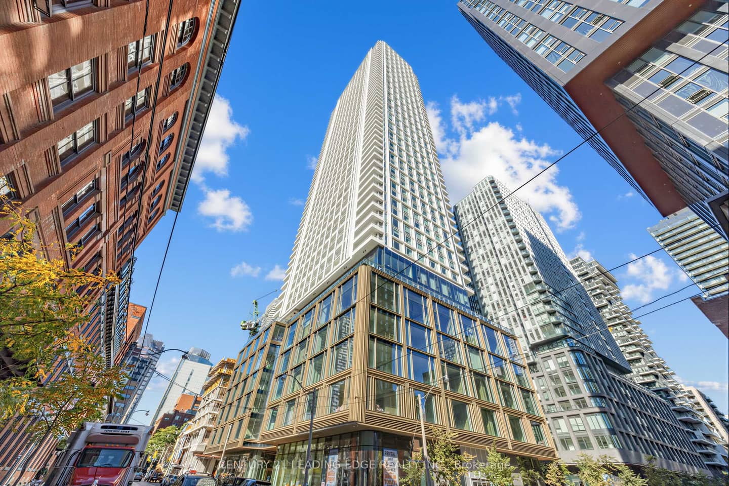 88 Queen Street E 1602, Toronto, ON M5C 0B6