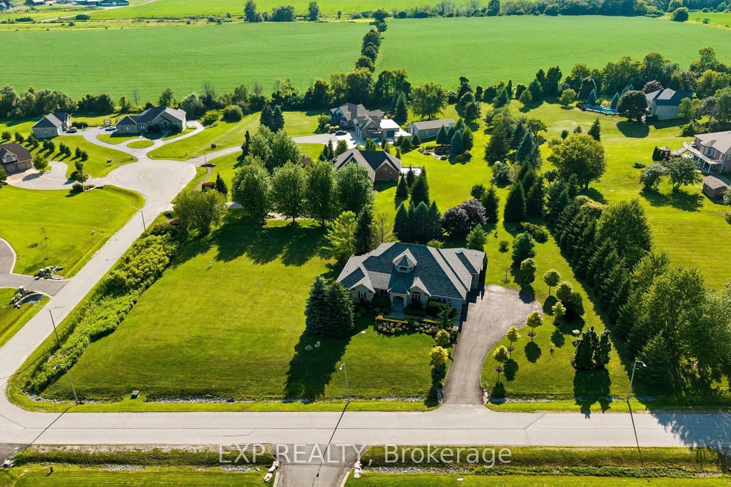 16 Westlake Street, Clarington, ON L0B 1J0