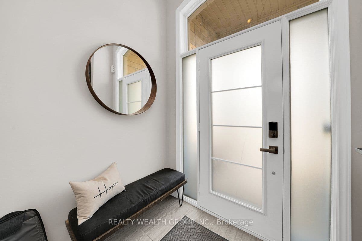 122 Dundonnell Place, Vaughan, ON L4H 4R8