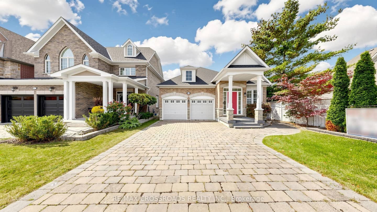 53 Castleglen Boulevard, Markham, ON L6C 0A9
