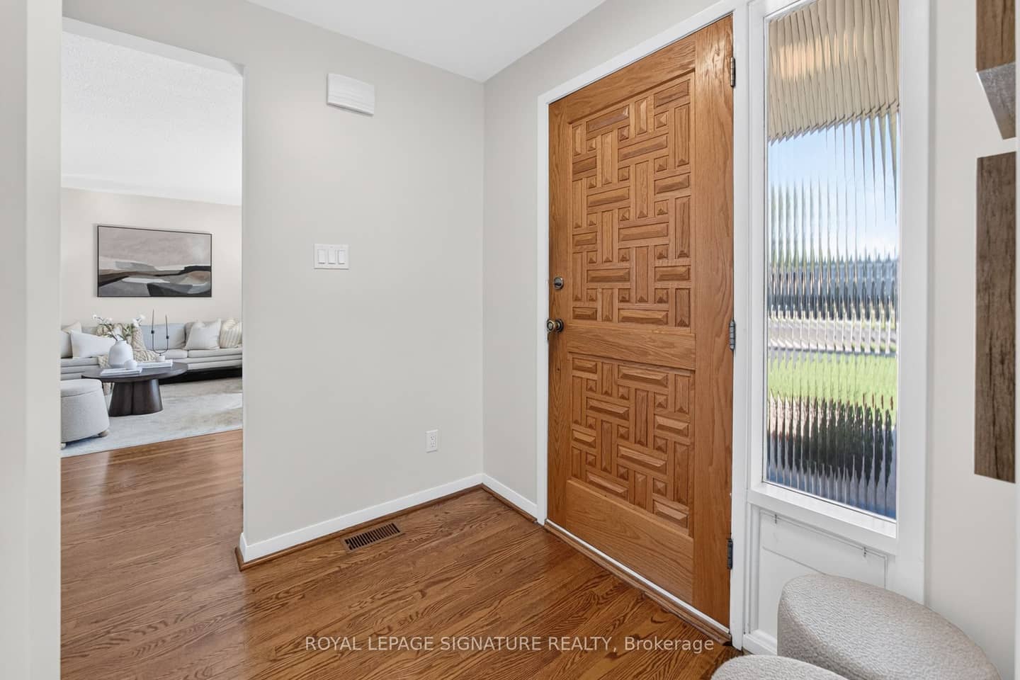28 Candlewood Crescent, Toronto, ON M3J 1G8