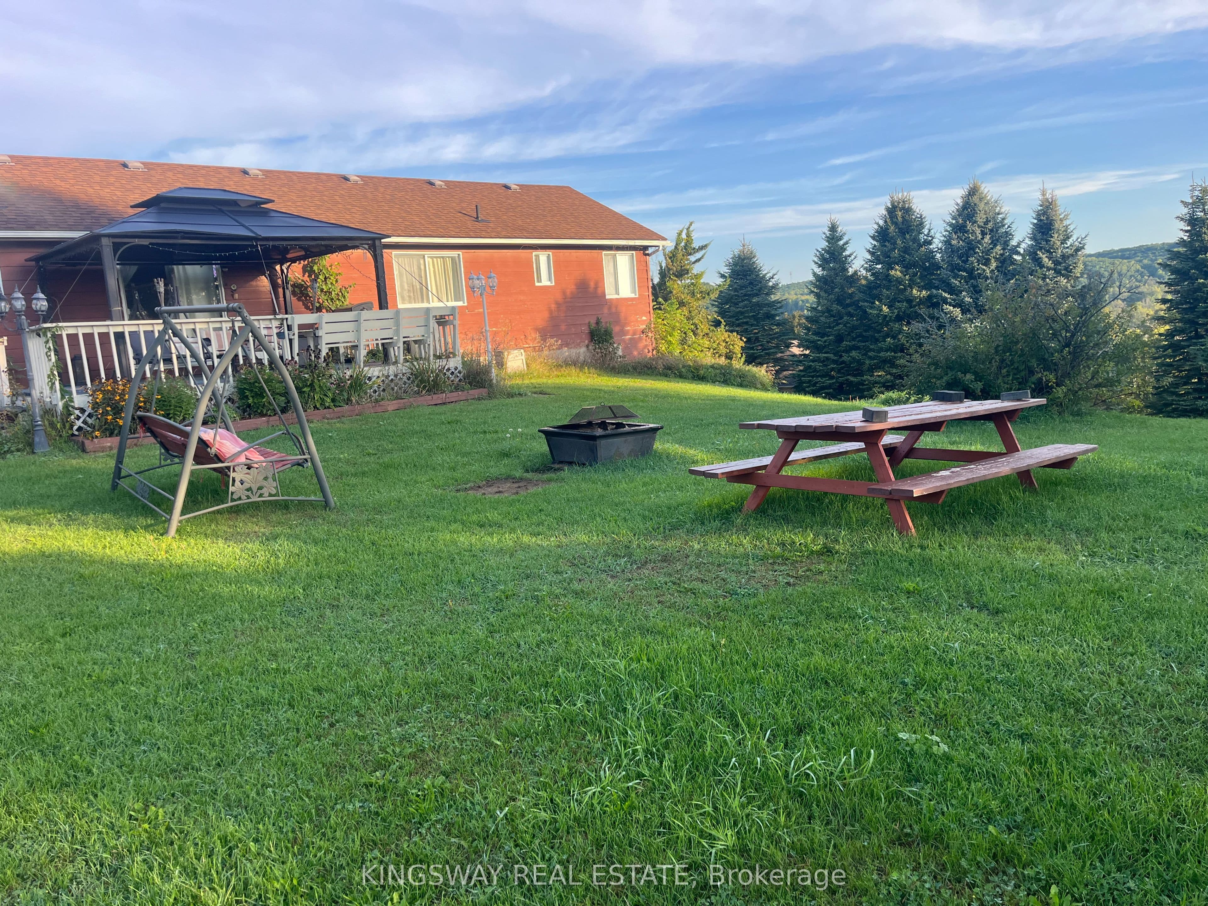 30 Mountainview Road, Mulmur, ON L9V 3H5